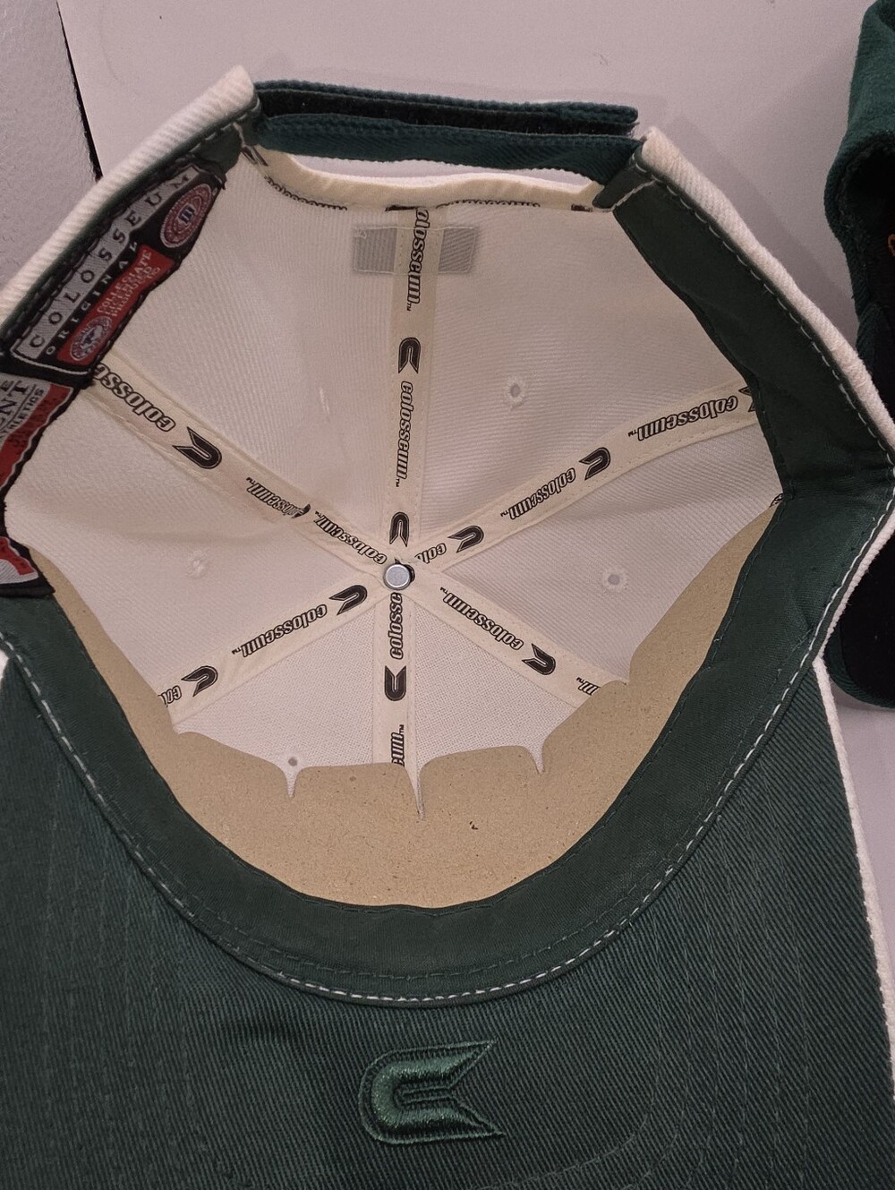2 Miami Hurricanes Hats Top Of The World One-Fit, Colosseum Adjustable - Picture 3 of 6